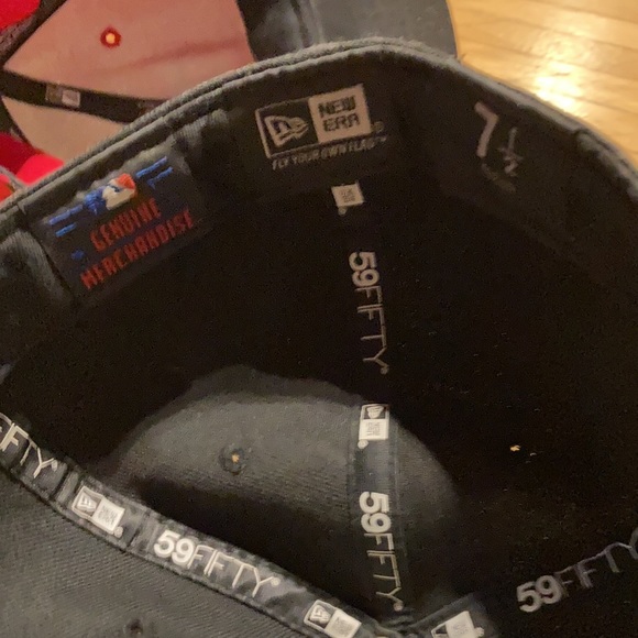 Classic Red Sox Caps - Picture 13 of 16
